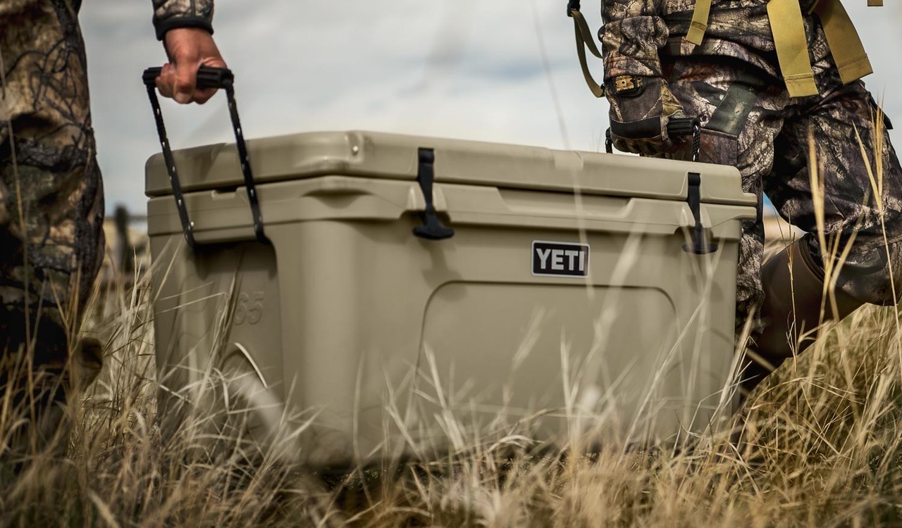 https://www.covecreekoutfitters.com/wp-content/uploads/2019/01/products-yeti-tundra65-tan-1__05215.1491410358.1280.1280.jpg